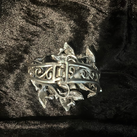 Silver Tone & Rhinestone Bracelet - Picture 3 of 5